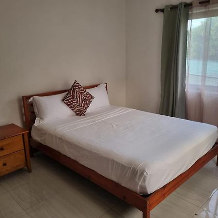 Les Forbans Selfcatering Apartment Takamaka Exterior photo