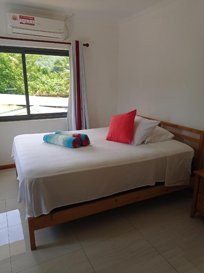 Les Forbans Selfcatering Apartment Takamaka Exterior photo